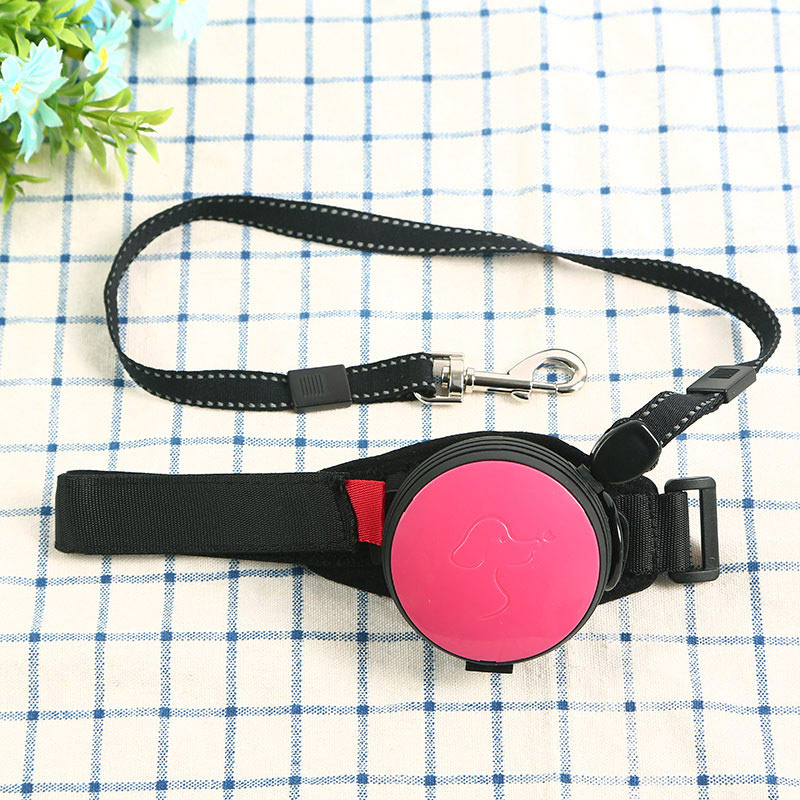 Hands-Free Wrist Adjustable Retractable Traction Dog Leash