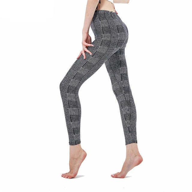 Women Grid Print Plaid Push Up Exercise Fitness Leggings / Pants